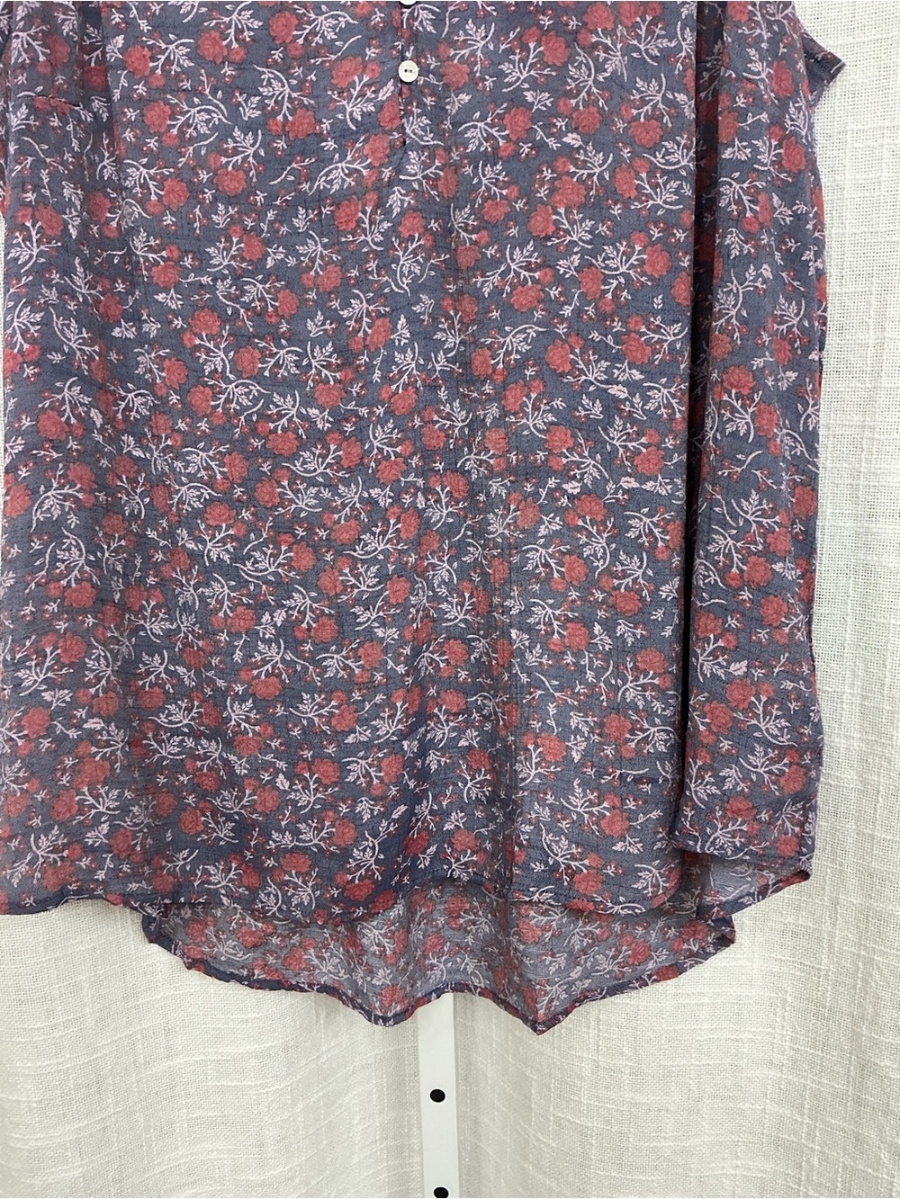Faded Glory Navy Floral Sleeveless Henley Tank with Red Accents - Picture 2 of 5
